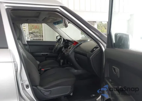 2010 Kia Soul + z USA, uszkodzony, nr VIN KNDJT2A20A7052776